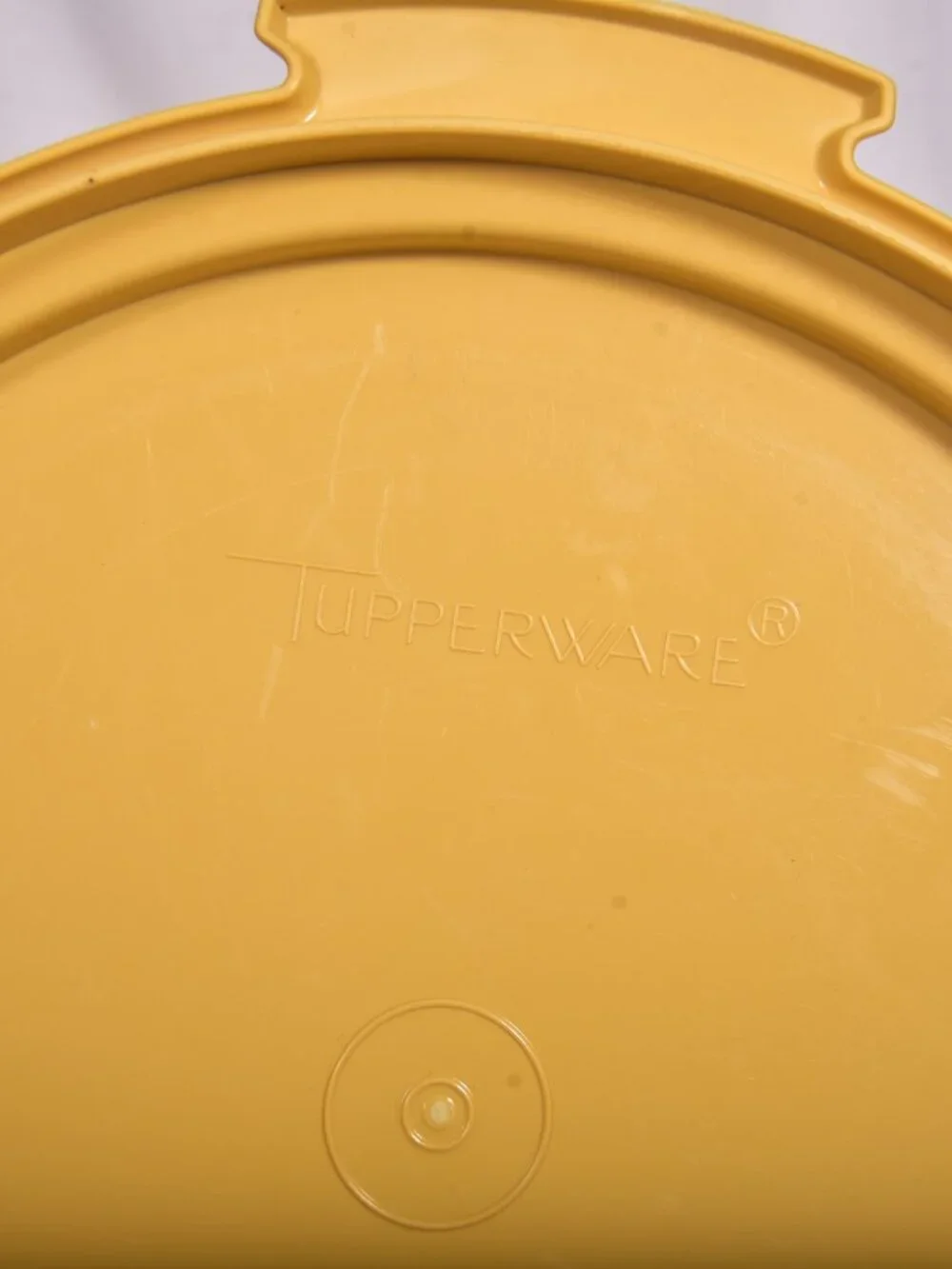 Tupperware Round Harvest Gold 12 Inch Cake Plate Replacement Only
